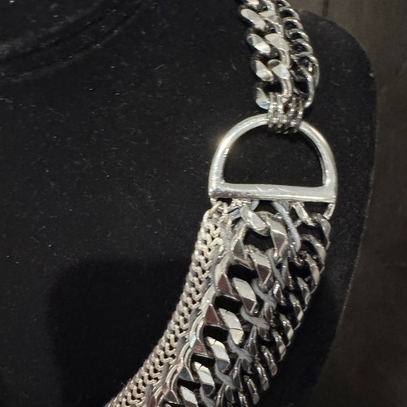 Stella & Dot Bold Silver Statement Necklace - Picture 5 of 7